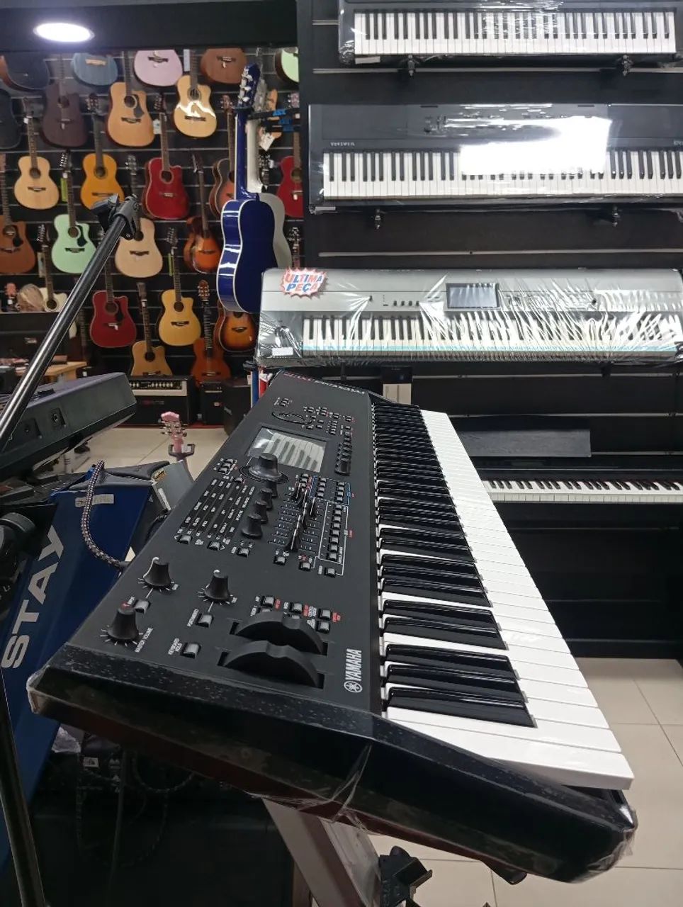 YAMAHA MODX M7 76 TECLAS  - Foto 3