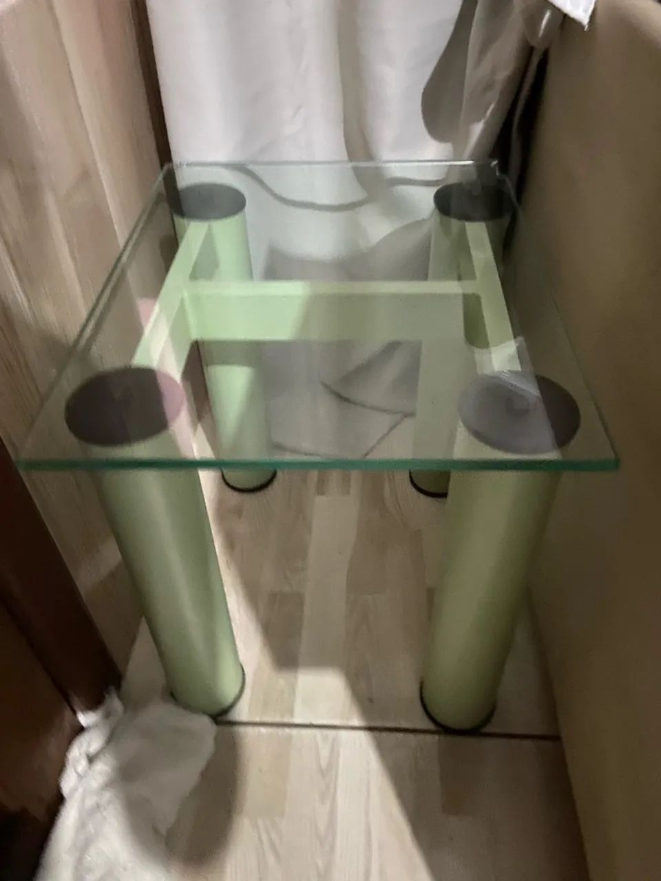 Mesinha de vidro 