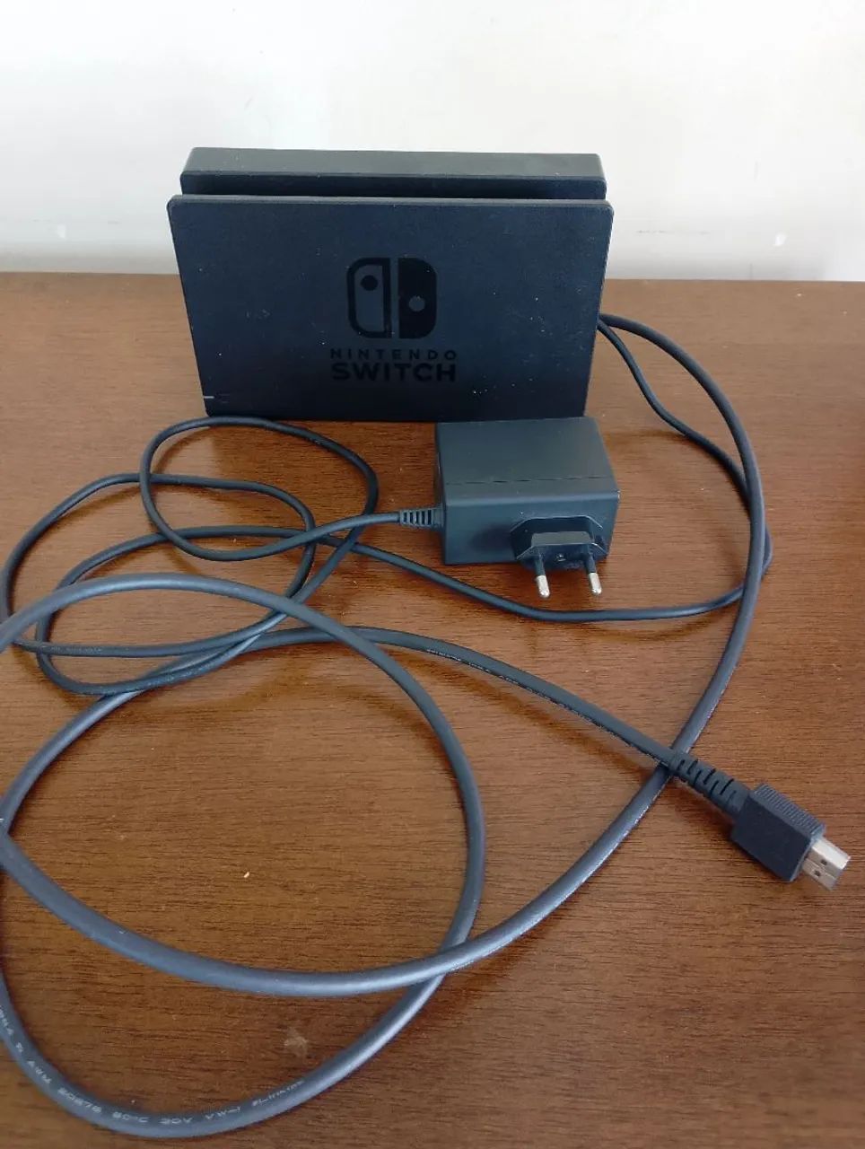 Nintendo Switch + Super Mario Bros  - Foto 3