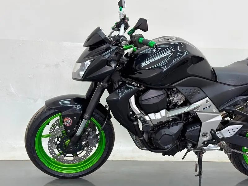 Z 750 2010 - 1528411026 | OLX