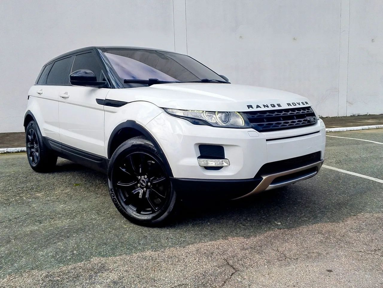 Land Rover Range Rover Evoque Pure 2.0 Aut. 5P 2014