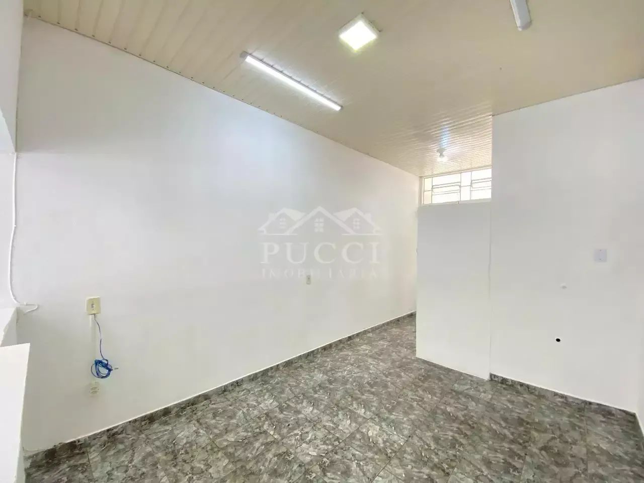 Aluga-se ponto comercial na Vila Santos Dumont - Foto 3