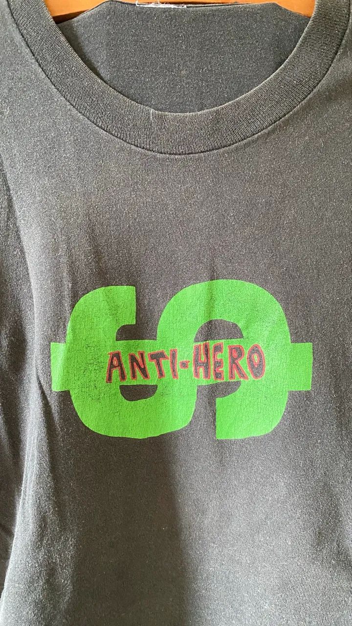 Camiseta Anti Hero - Foto 3