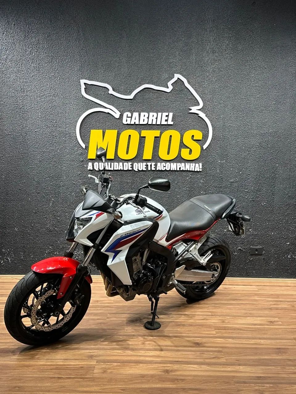 HONDA CB 650 F ABS - 2015 - Foto 4