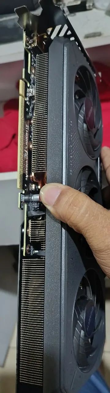 Rx 9060 XT 16 gb gaming  - Foto 4