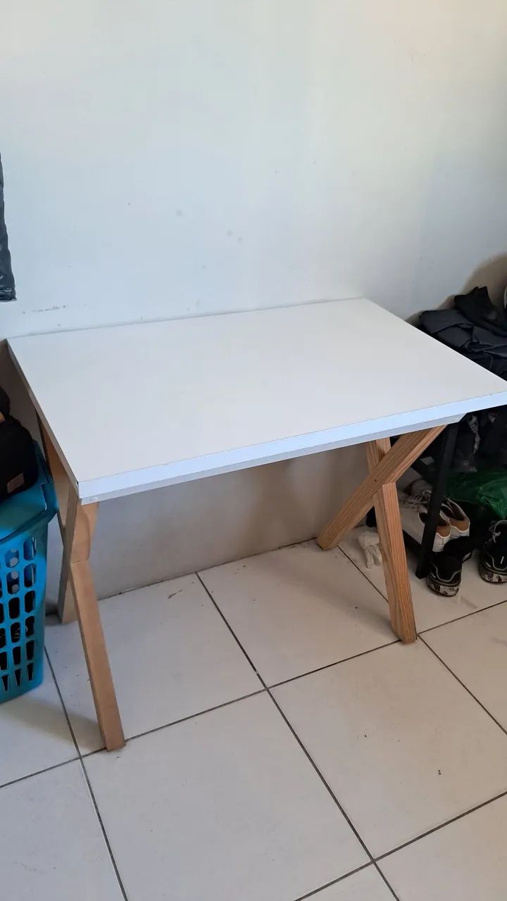 Mesa 90x56x78 - excelente estado  - Foto 2
