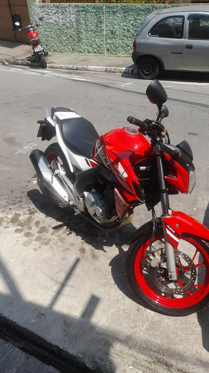 Tw 2022 abs vermelha 