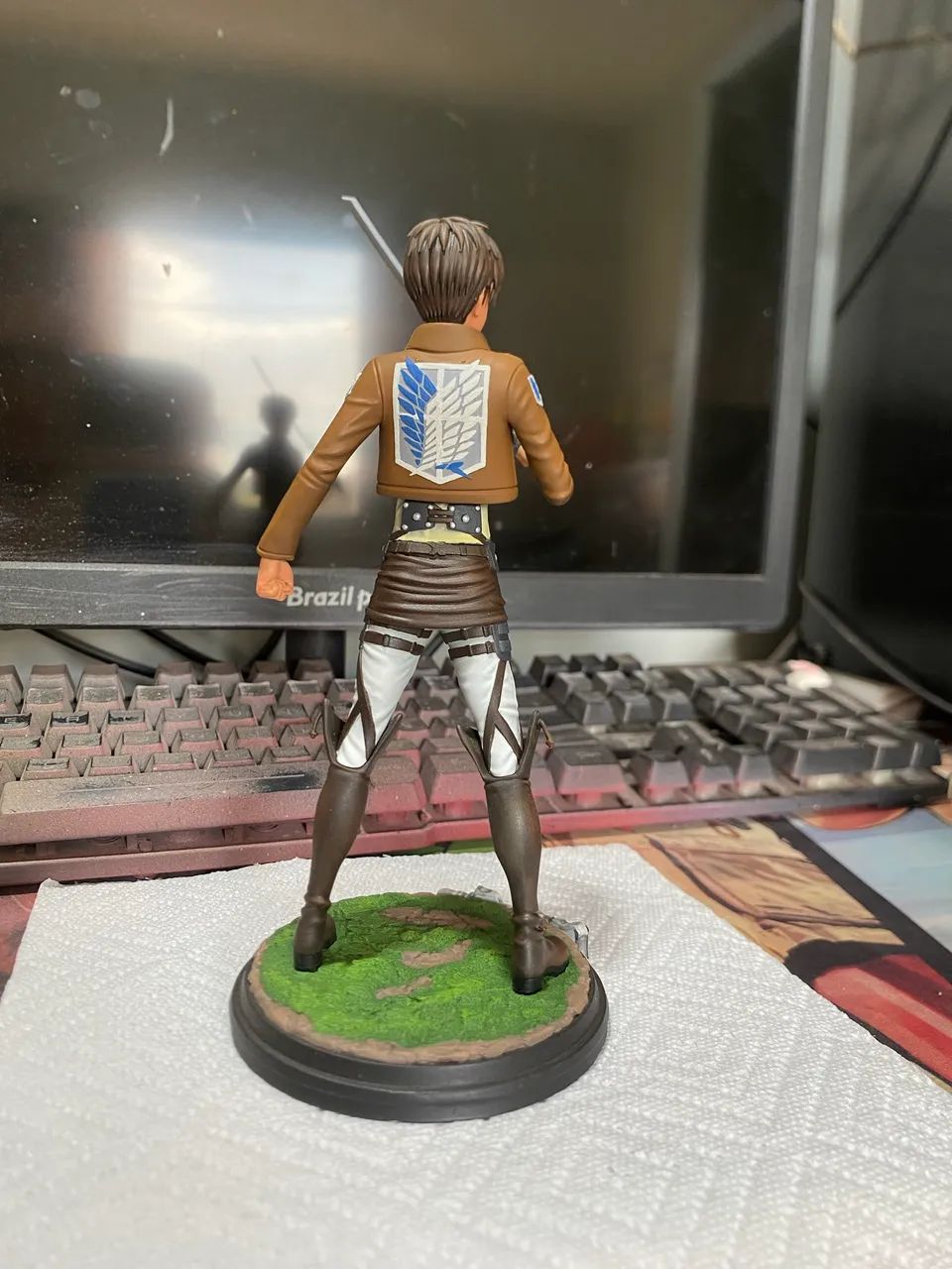Action Figure Eren Shingeki no Kyojin Anime - Foto 2