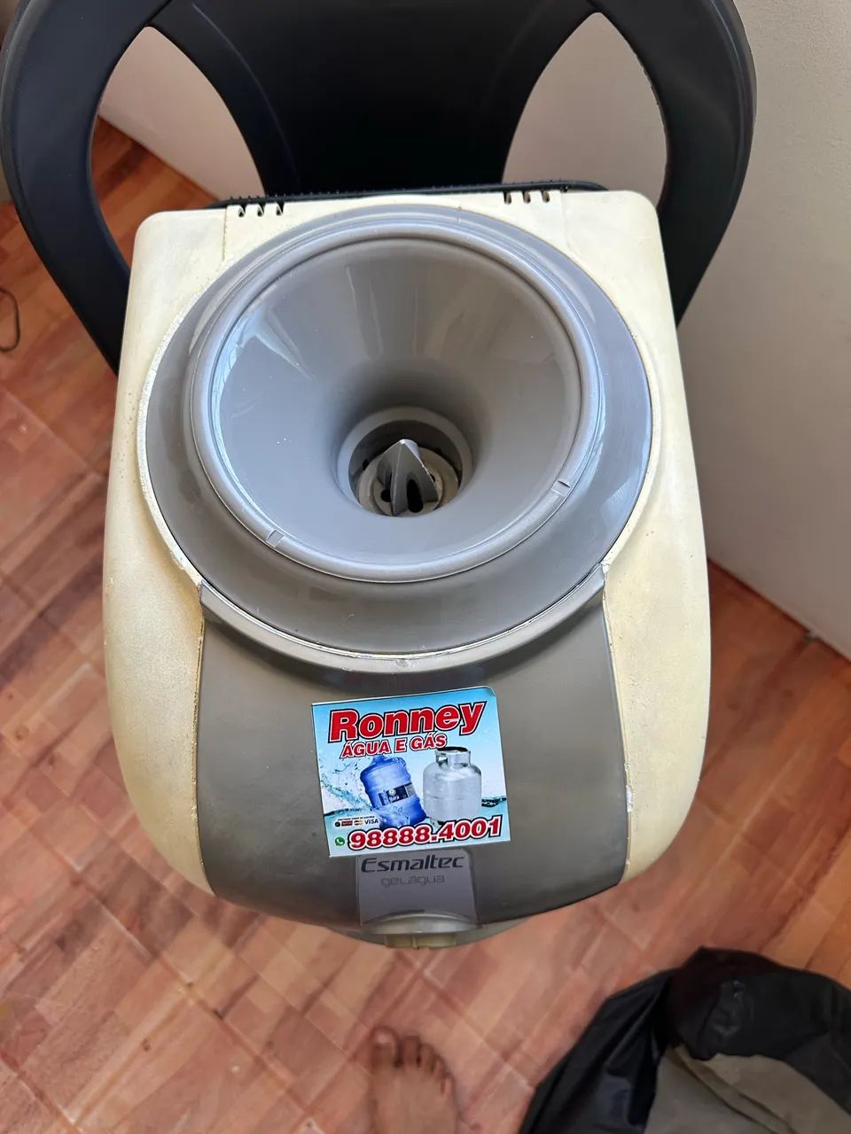 Gela água esmaltes
