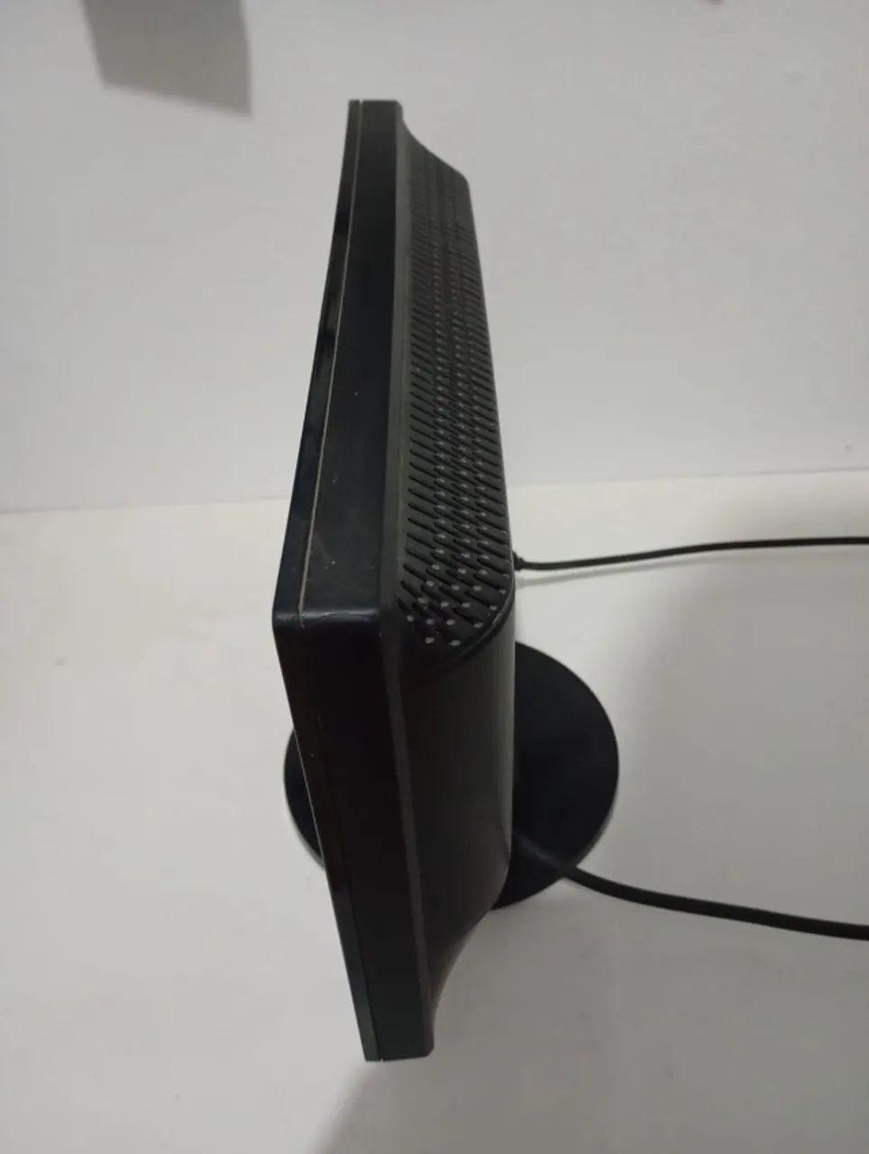 MONITOR AOC 14 POLEGADAS FUNCIONANDO LINDO OTIMO ESTADO - Foto 3