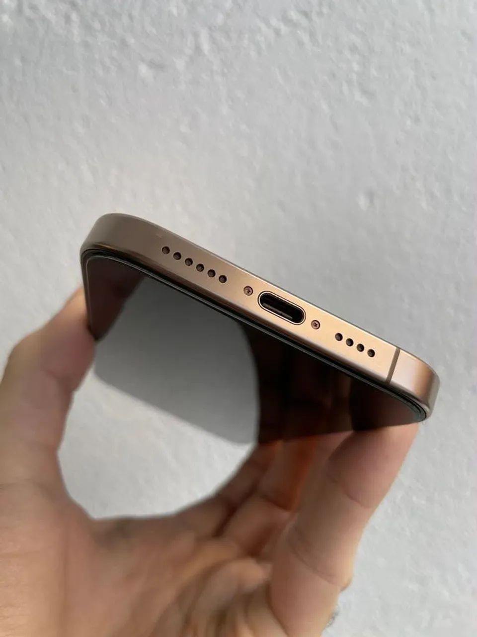 iPhone 16 Pro Max 265 - Foto 2