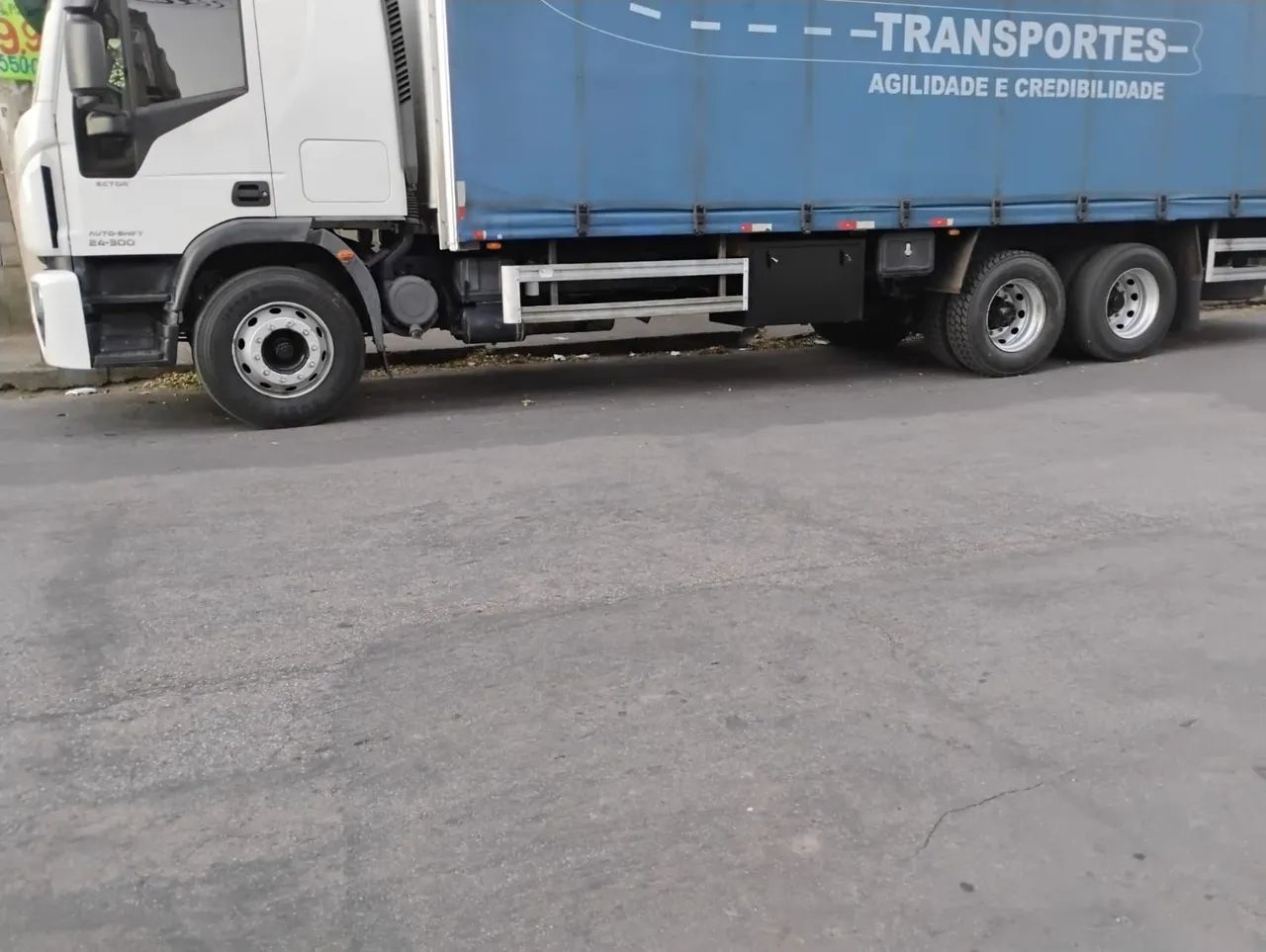 Iveco 24300 tector - Foto 2