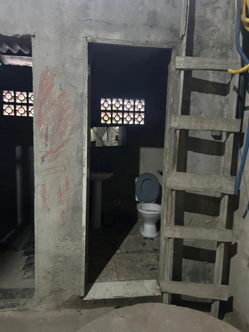 ALUGUEL DE BARRAÇÃO COMERCIAL - Foto 3