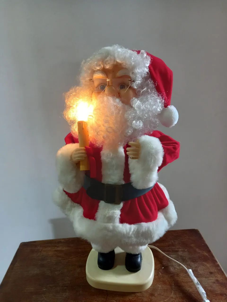 Papai Noel com movimento e luz