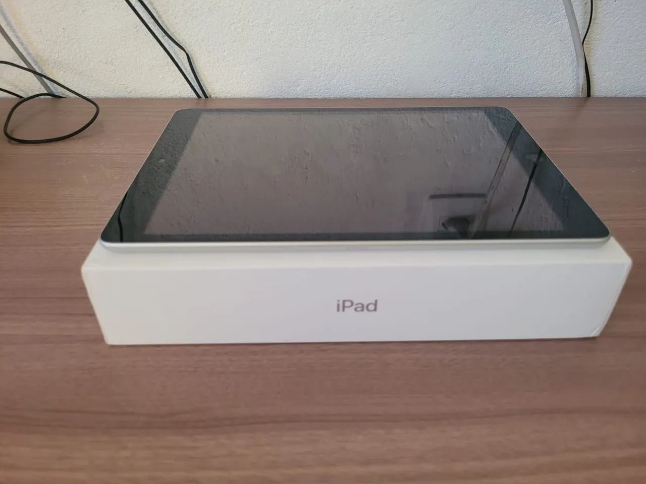 iPad 9th Generation Wi-Fi 64GB + Caneta - Tablets e E-Readers