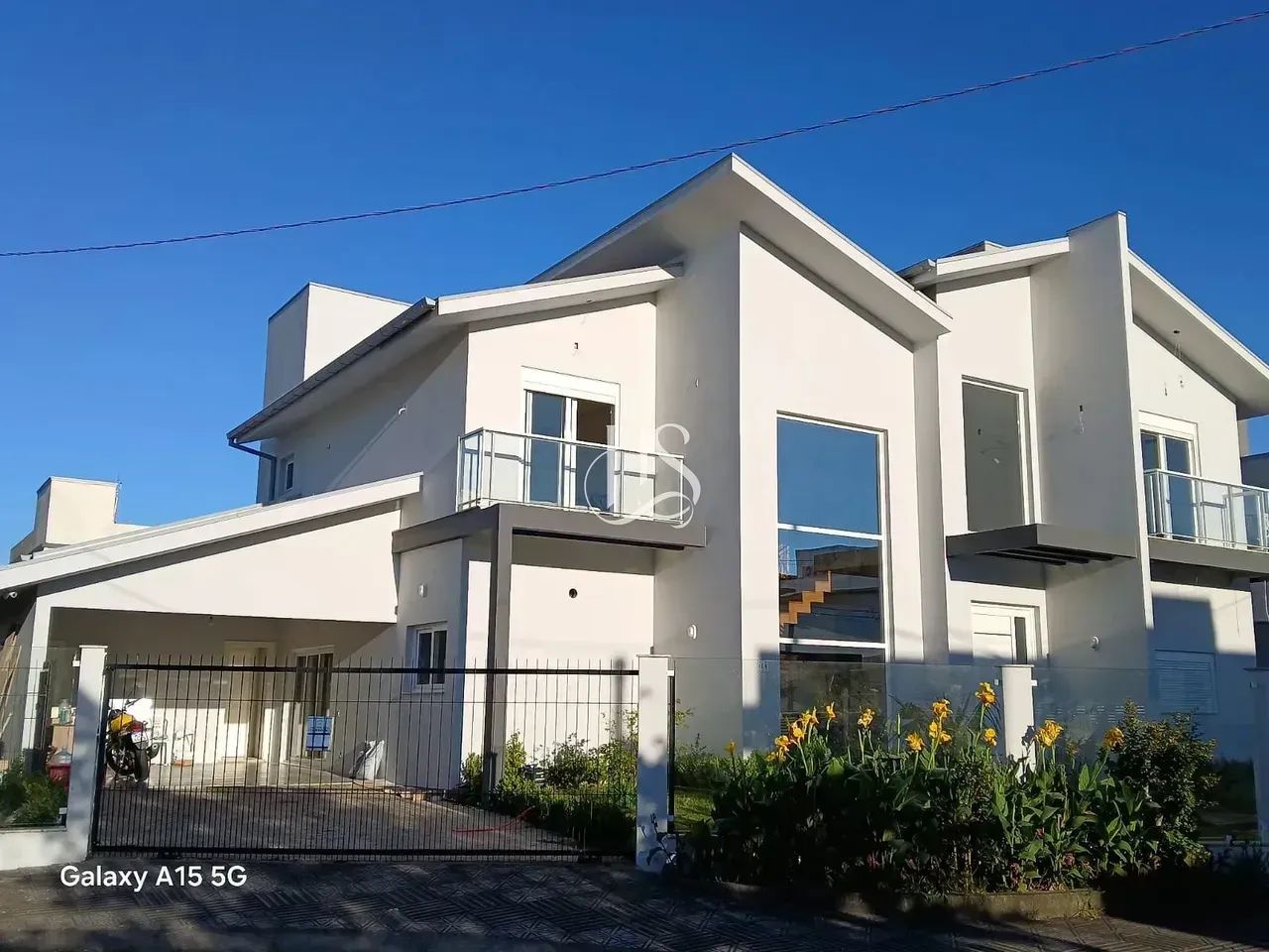 Casa a venda, 286m², 4 dormitórios, sendo 2 suítes, Ribeirão da Ilha - Florianópolis - SC