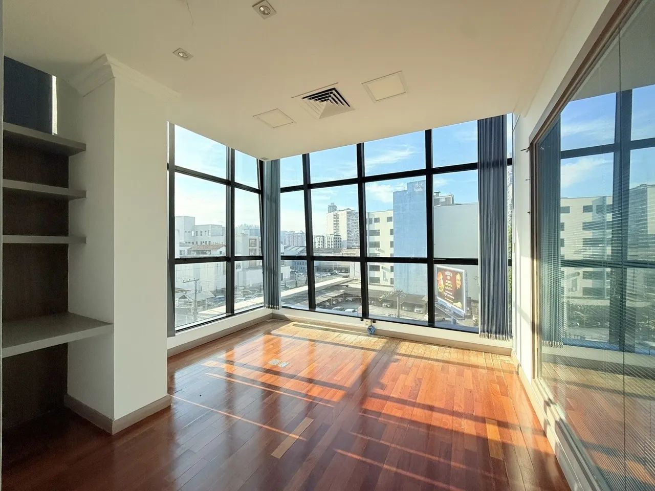 SALA COMERCIAL À VENDA NO CENTRO DE BLUMENAU - Foto 4