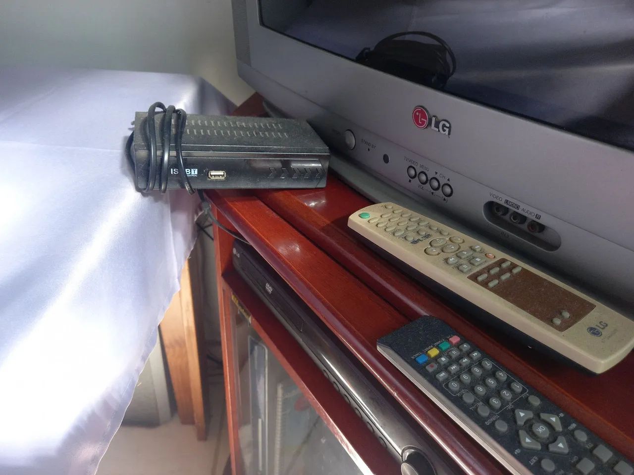 Tv LG Cinemaster 29  polegadas de tubo. - Foto 4