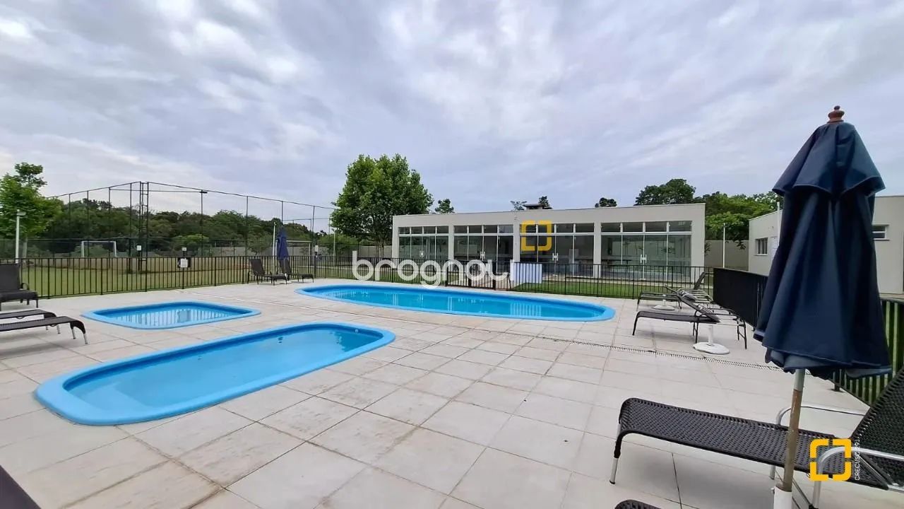 Apartamento 2 dormitórios + 2 vagas de garagem - Completo em lazer! - Foto 2