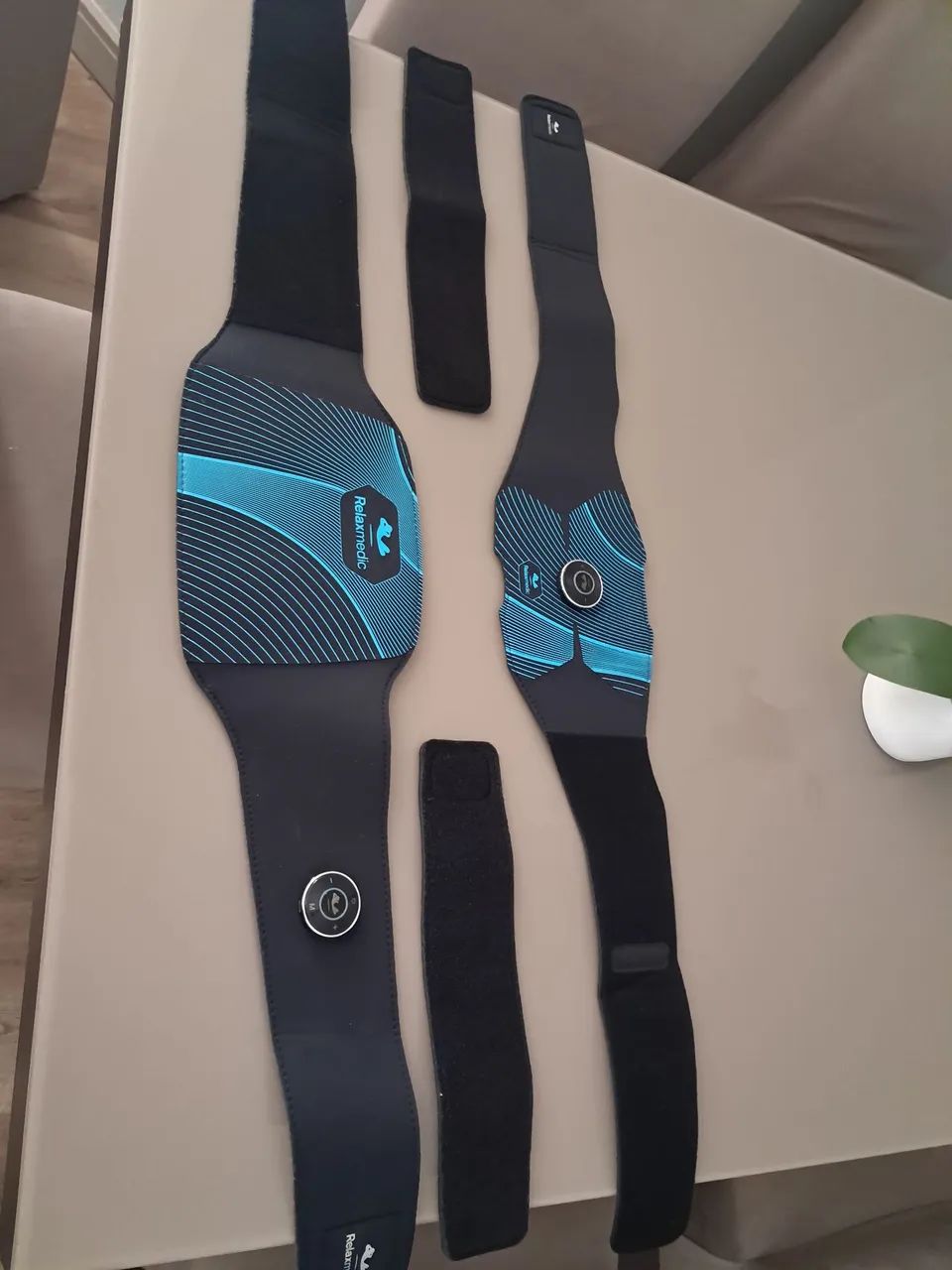 Vendo eletroestimulador abdômen e costas - Foto 3