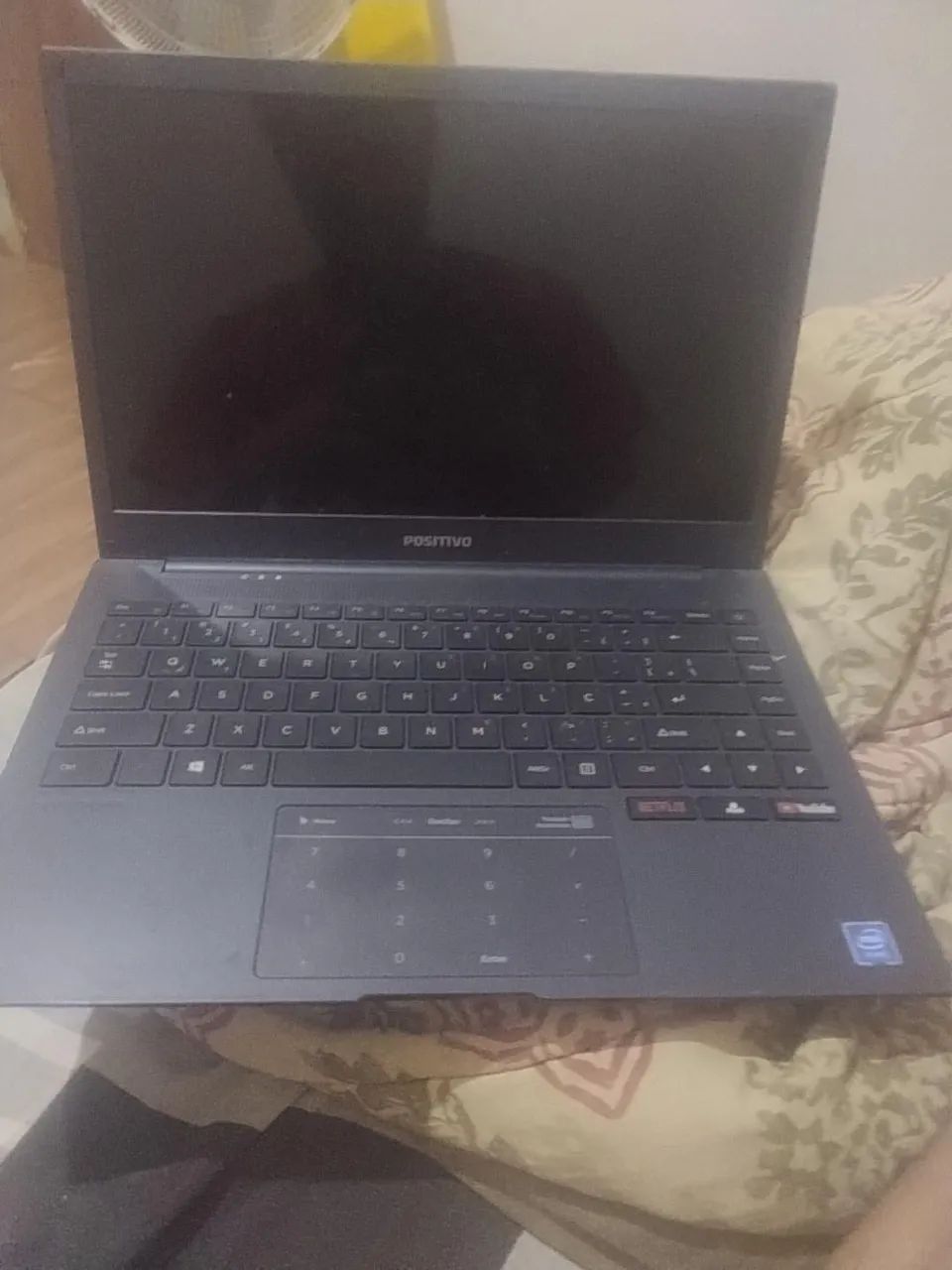 Notebook positivo 