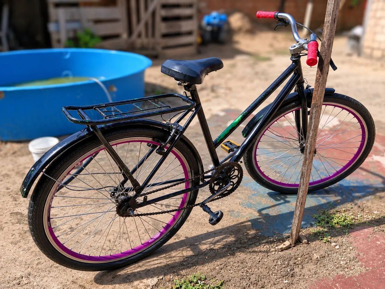 Vendo Bicicleta Aro 26 Em bom estado e pronta para uso! - Foto 3