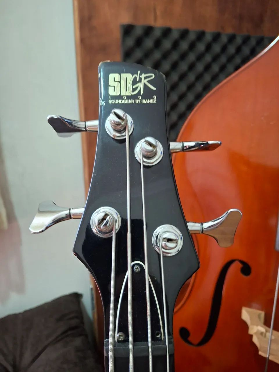 Baixo Ibanez SR1000e 1988 - Foto 2