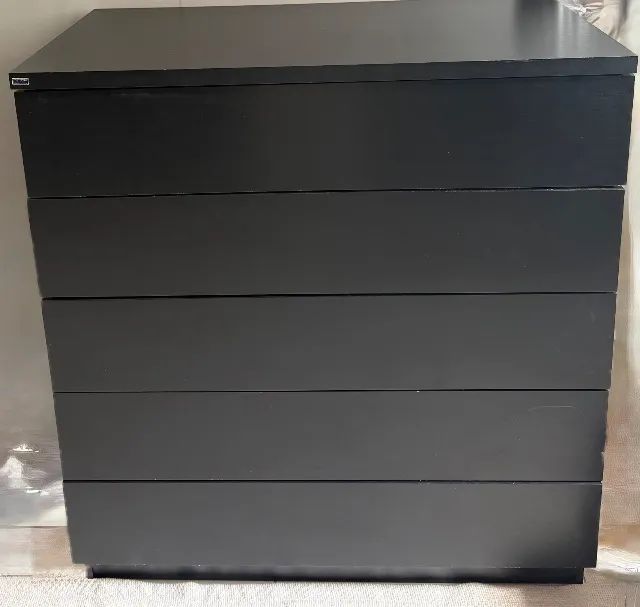 Cômoda Preta com 4 Gavetas