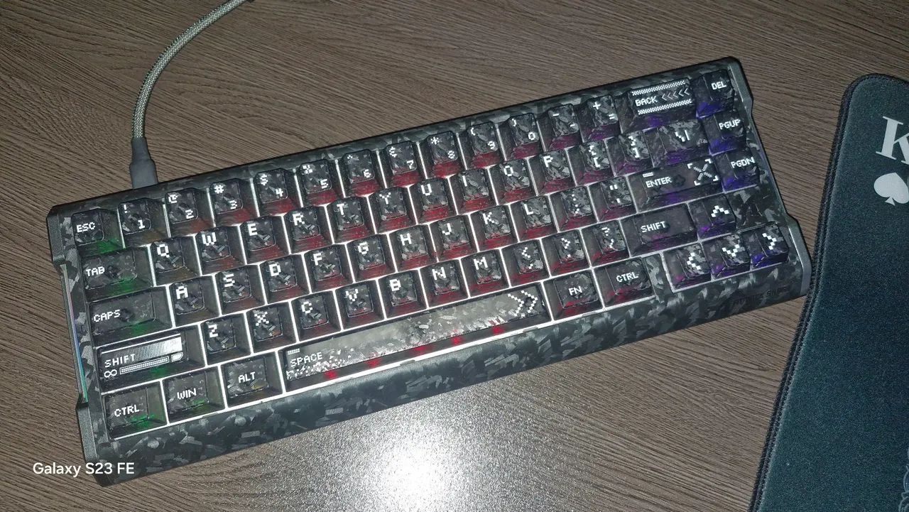 Teclado Gamer ATTACK SHARK R68 HE 8000Hz em Fibra de Carbono com Gatilho Rápido - Foto 4