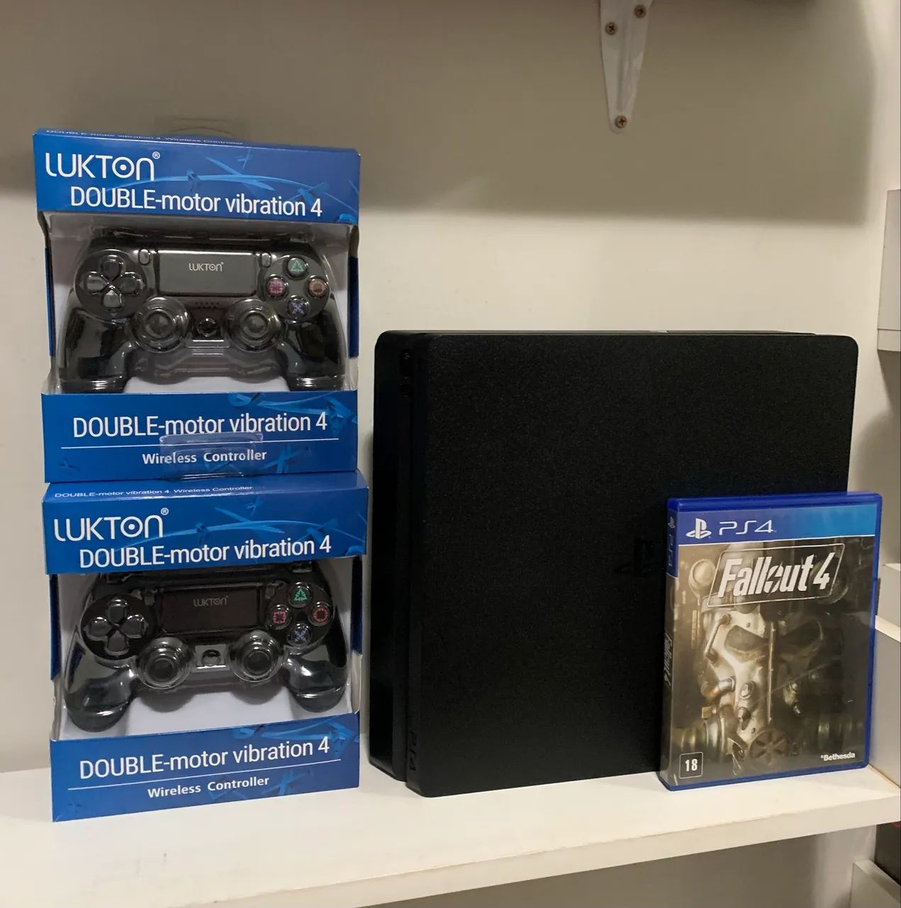 PlayStation 4 slim 2 controles 