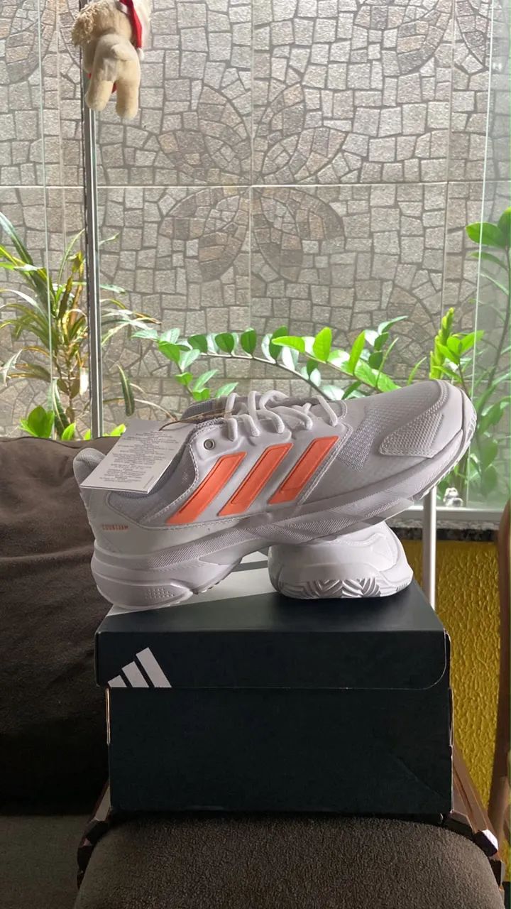 Tênis Adidas 