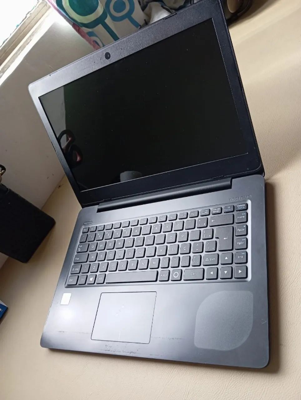 NOTEBOOK INTEL CORE i3, 4GB RAM, SSD120GB --> VENDO OU TROCO