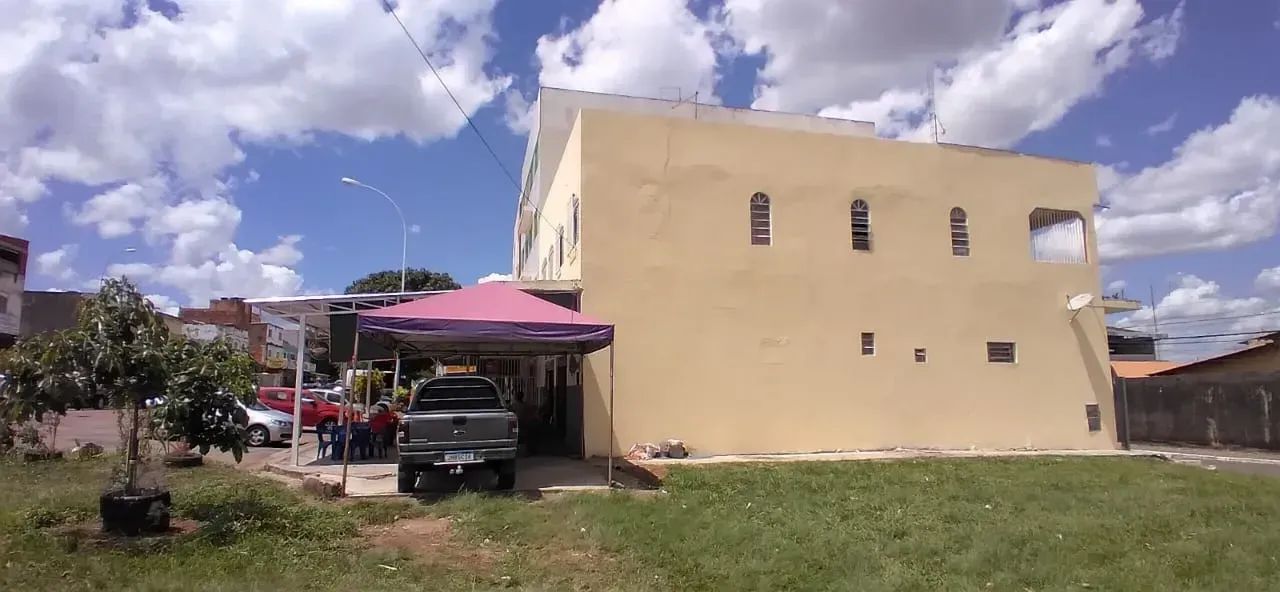 Alex Gama Vende: Prédio Comercial, Loja e 03 Aptos, Qd 30 St Oeste, Ac troca e Carros - Foto 5