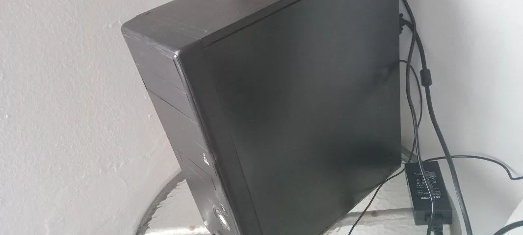 VENDO OU TROCO PC POR VIDEOGAME - Foto 2