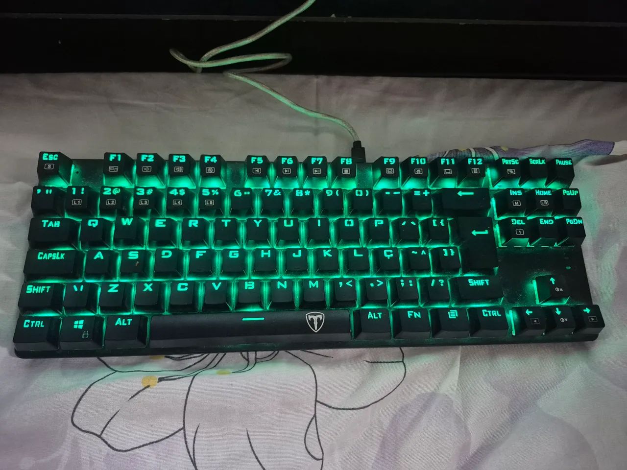 Teclado gamer, para vender rapido - Foto 3