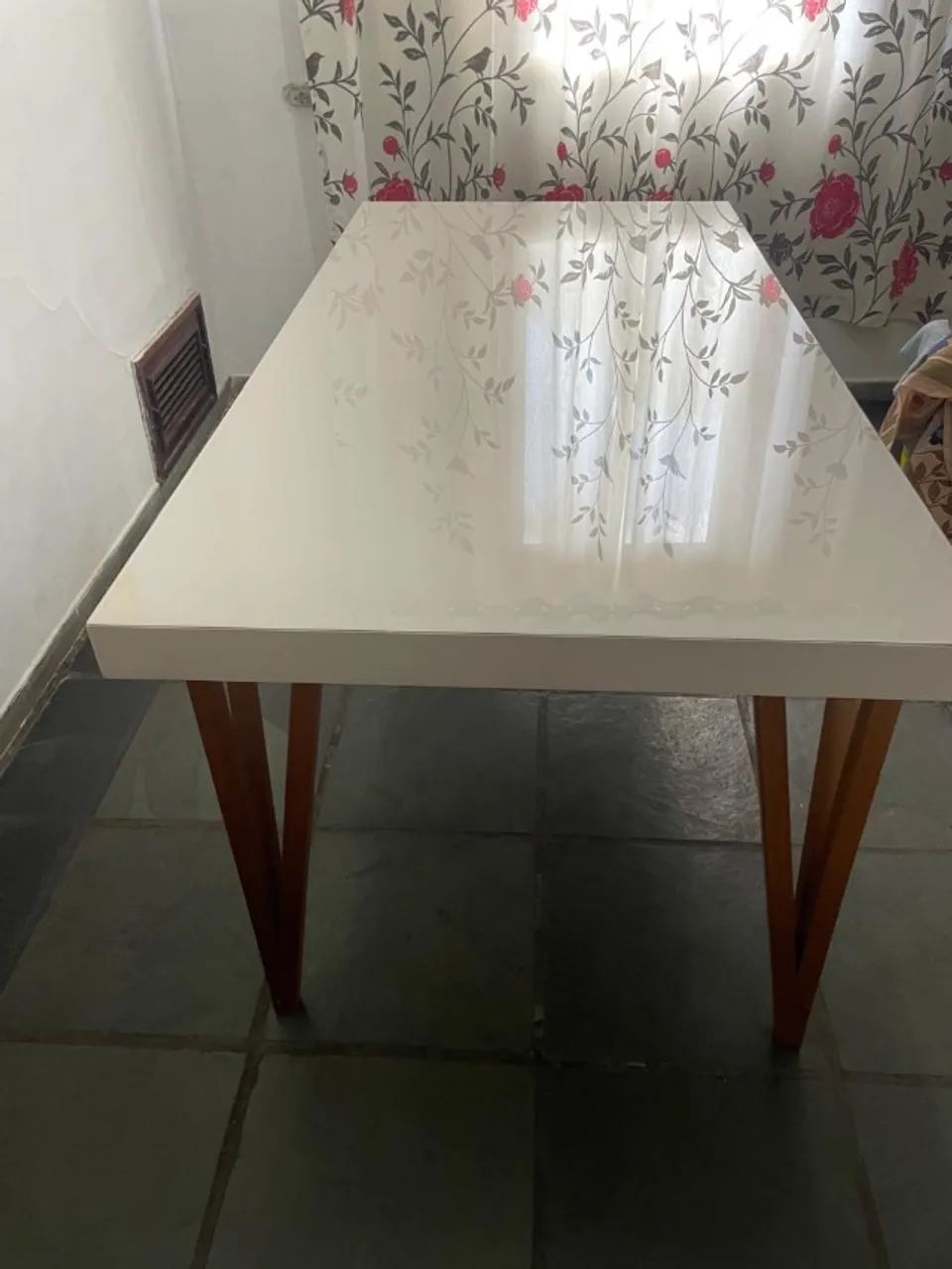 Mesa de jantar 6 lugares