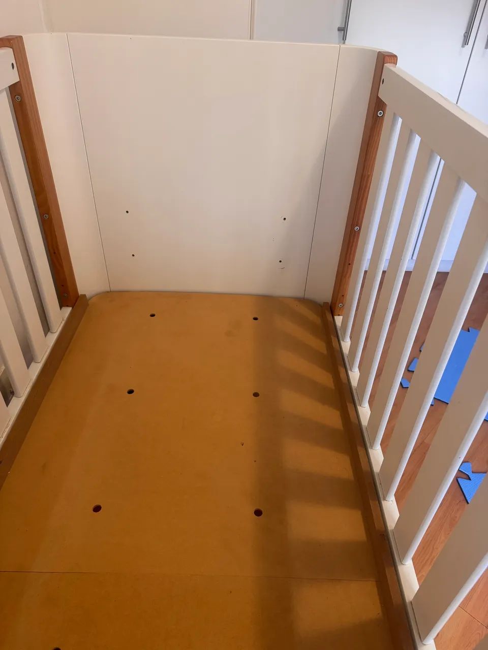 Berço BRANCO - Pintura acetinadas. Muito resistente - Foto 4