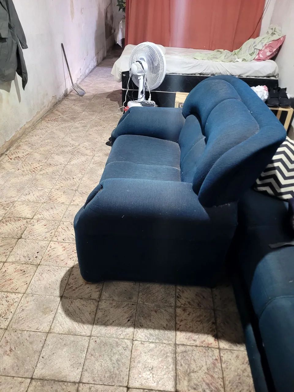VENDO SOFA 2 LUGARES - Foto 2