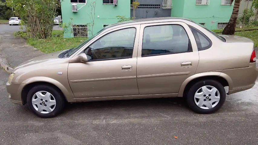Chevrolet Classic 2011