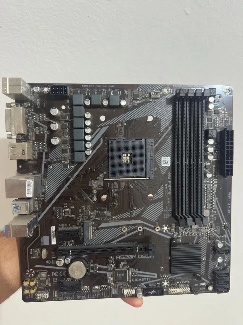 Placa mãe A520M