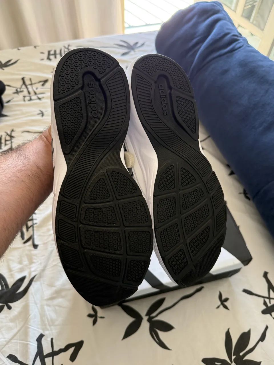 Tênis Adidas  - Foto 5
