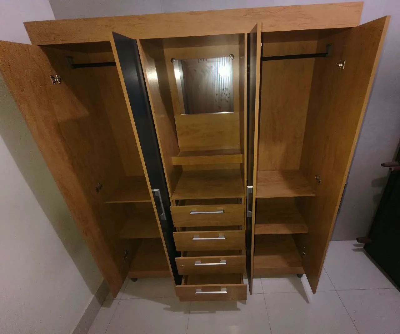 Guarda-roupa - Foto 2