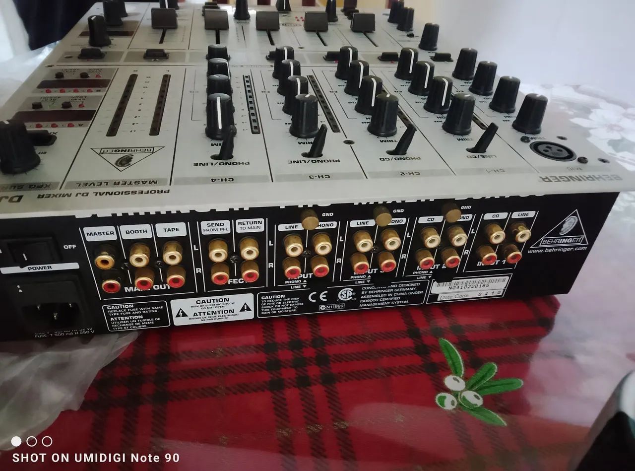 MIXER BEHRINGER DJX700 - Foto 2