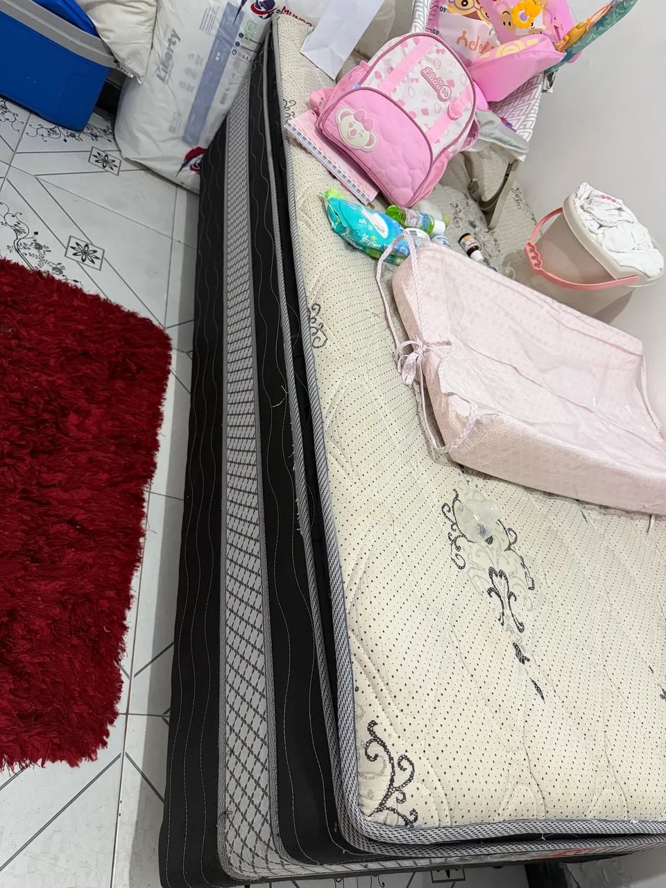 Sofá  guarda-roupa e cama roupa pra vender *96 - Foto 3