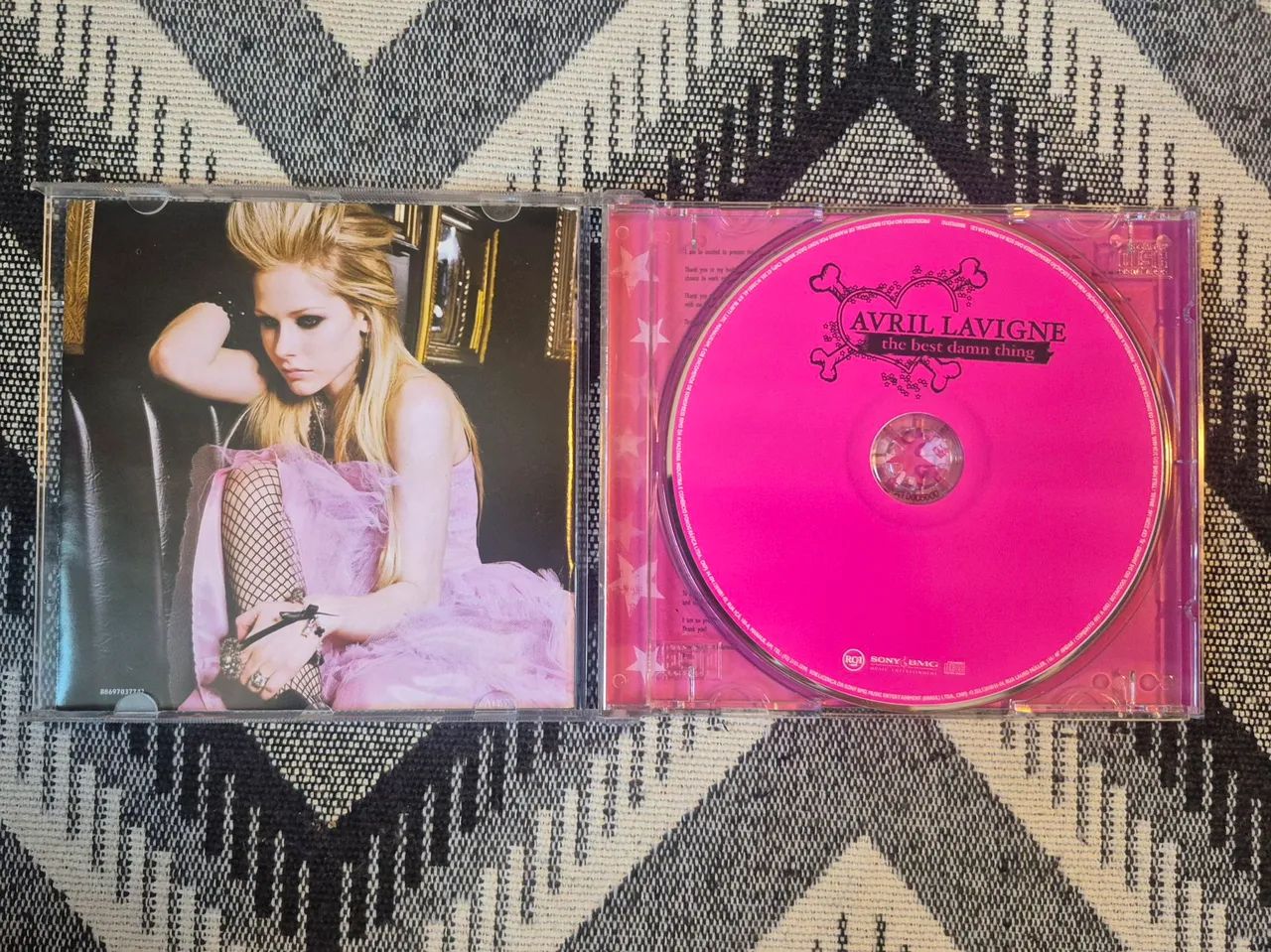 CD Avril Lavigne The Best Damn Thing - Foto 2