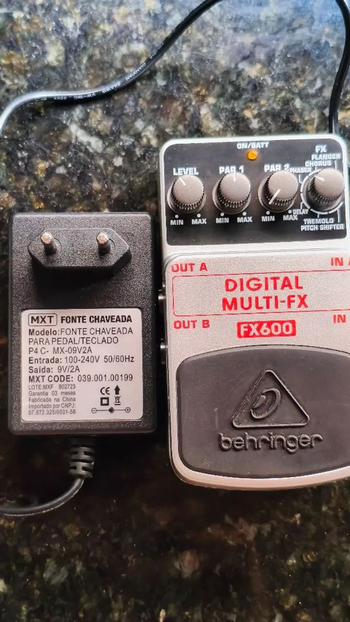 BEHRINGER FX600 - Pedal multi efeitos  - Foto 2