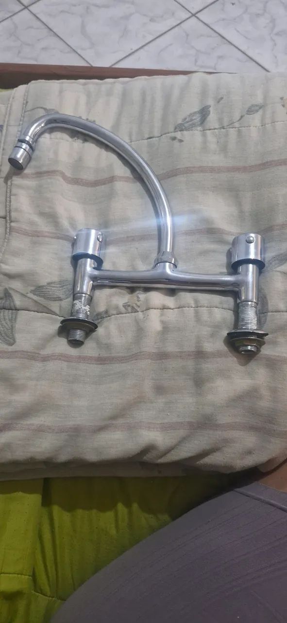 Torneira fabrimar metal com misturador cozinha