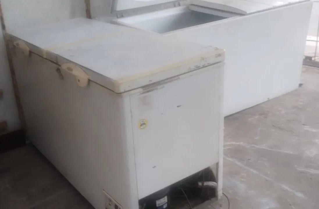 Freezer horizontal 480 litros funcionando perfeitamente  - Foto 3