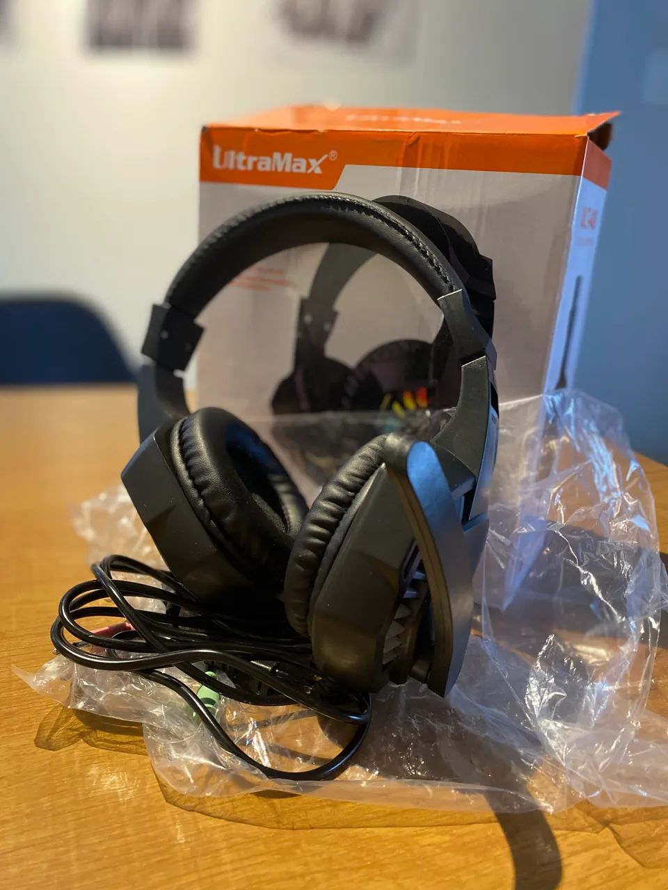 Headset Gamer ultramax com microfone