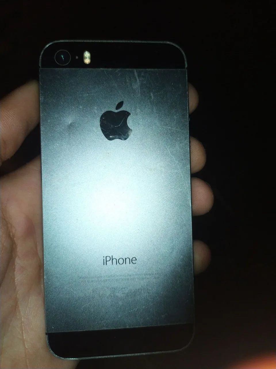 Iphone 5 se pretocom defeito na tela - Foto 2